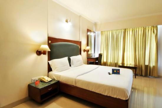Hotel Lotus Pune Exterior foto